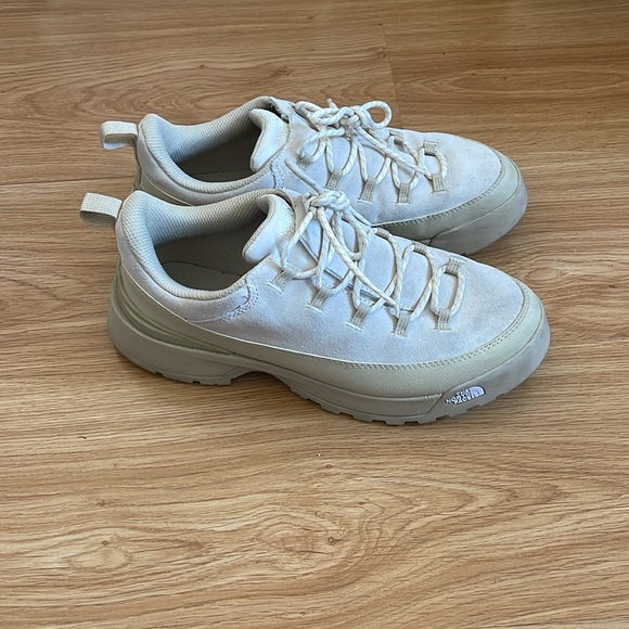 Glenclyffe Urban Low Shoes
Men’s 9.5 - Picture 3 of 6